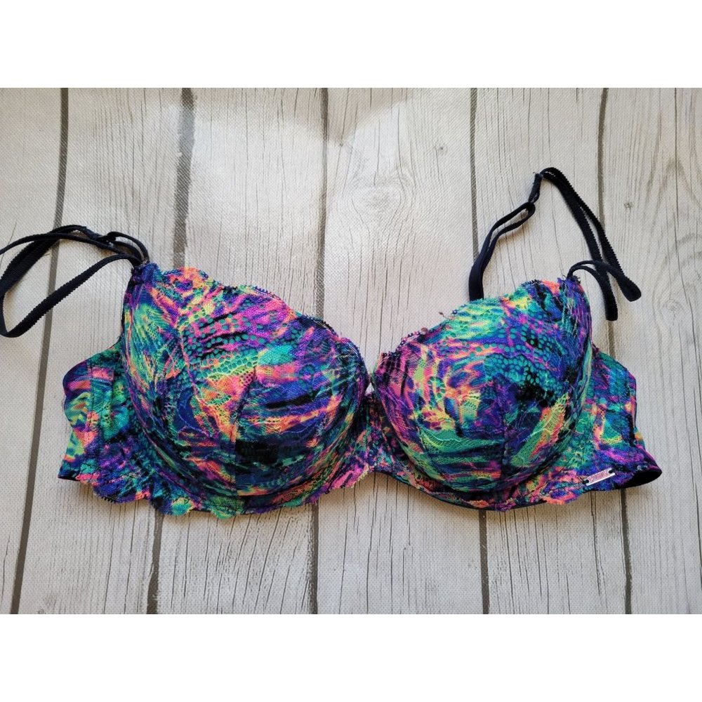 PINK Victoria's Secret Lace Date Push Up Bra 34C